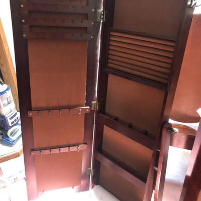 Sale Photo Thumbnail #301