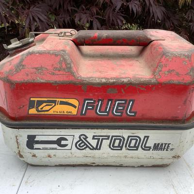 Vintage USMC Blitz Fuel And Tool