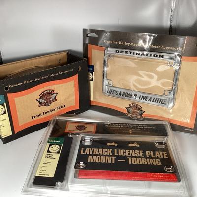 Harley License Plate Holders/Fender Skirt Kit 