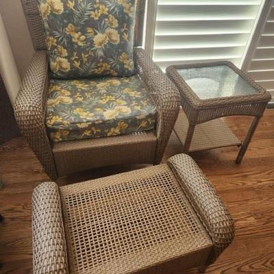 Patio Wicker Chair, Footrest & Side table