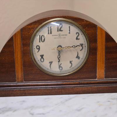  Vintage General Electric Westminster Chime mantle clock 