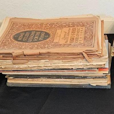 BA436 Piano Organ Music Books Vintage Old