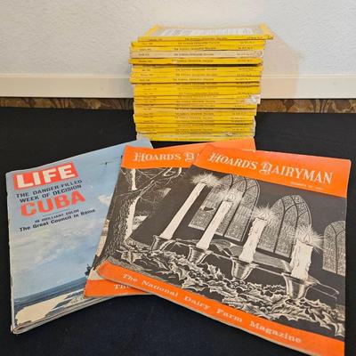 BA439 Pre 1970 Magazines National Geographic & More