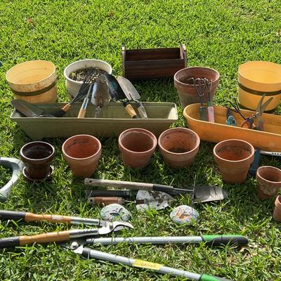 BA508 For The Gardeners