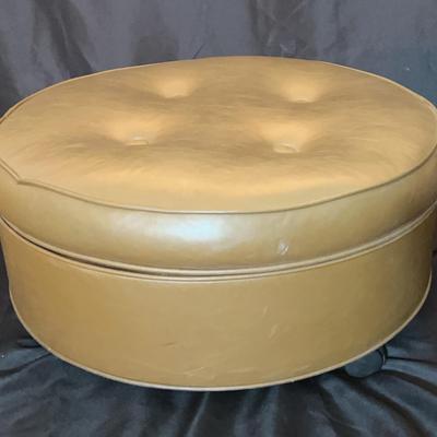 BA482 Foot Rest Ottoman