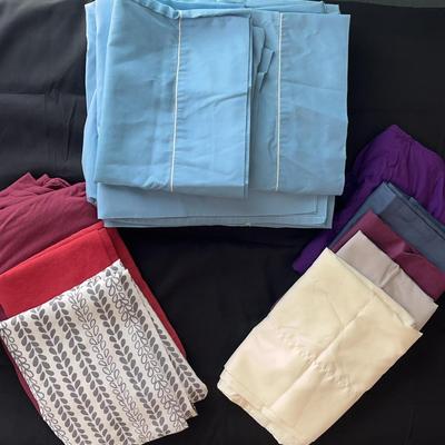 Rich Blue Tone King Sheet Set And Multi Colored Pillowcases