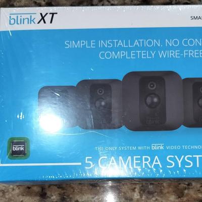 Blink XT Brand New Smart Home Security 5 Camera System + Extra Camera