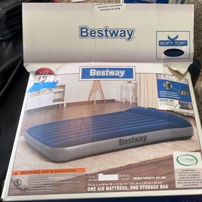 Full Size Bestway Air Mattress With Built-In Pump And Tritech Internal Beams #1