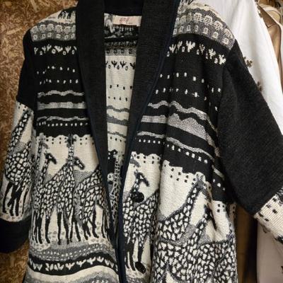 Sale Photo Thumbnail #152