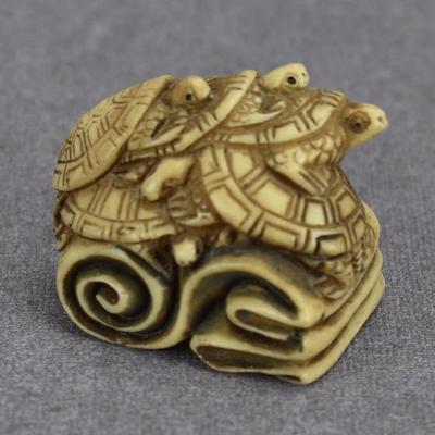 Ivory-Like Turtle Okimono Toggle