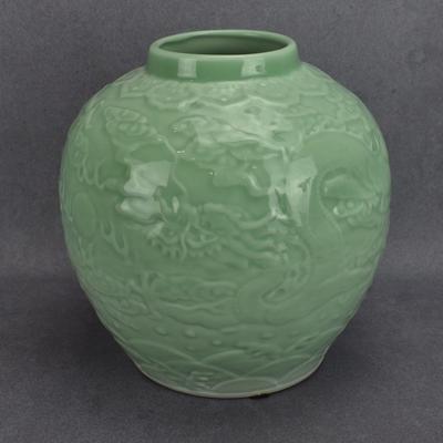 Celadon Dragon Cloud Porcelain Vase