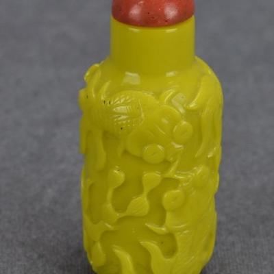 Antique 19th Century Chinese Peking Glass Koi Snuff Bottle