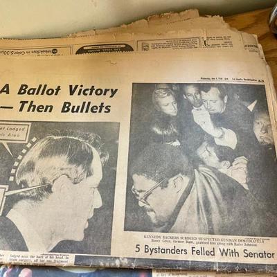 Old newspapers 