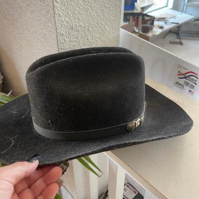 Cowboy hats 