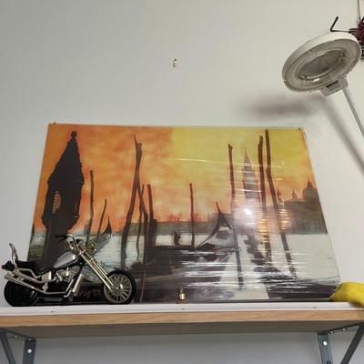 Sale Photo Thumbnail #47: Art 