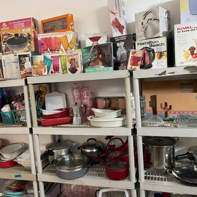 Sale Photo Thumbnail #24: Kitchen 
