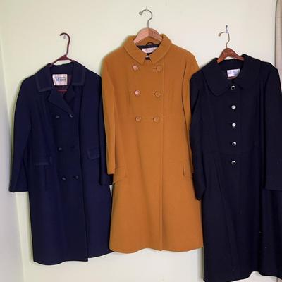6 Women’s Mid Century Coats