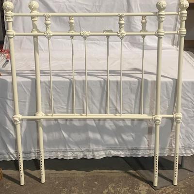 Enameled Twin Headboard Pair: Excellent 