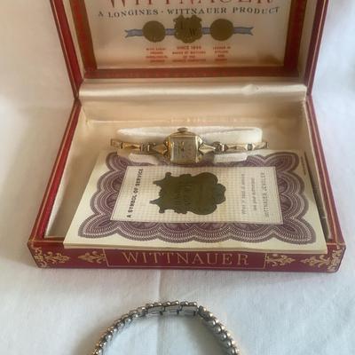 Vtg Women’s Watches: Wittnauer & Bulova
