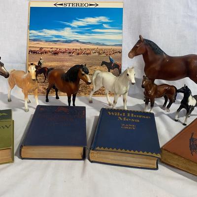Vtg Western Horses & Zane Grey Books