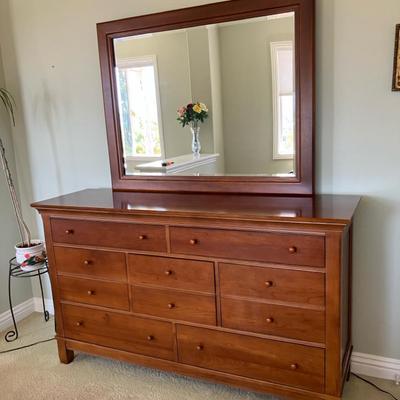 Thomasville Dresser with Mirror