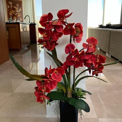 Artificial Floral Arrangement in Vase