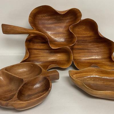 Wooden Leaf Dishes