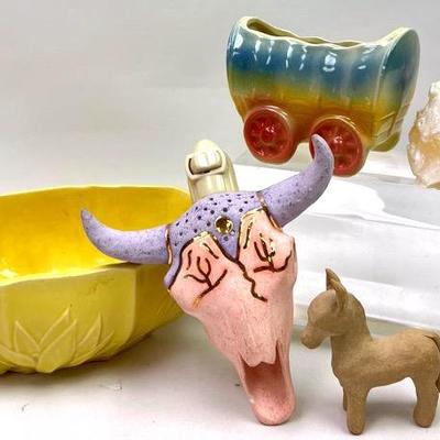“USA” Lotus Patterned Pottery & Trinkets