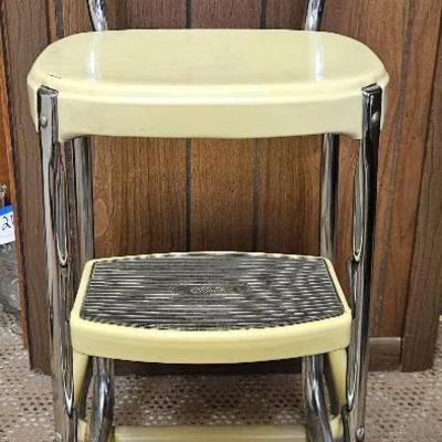 Stylaire Yellow Stool/chair