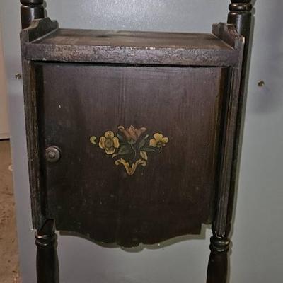 Smoking Stand/Table