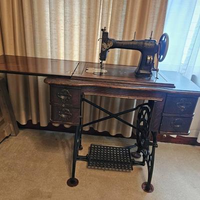 White Singer Sewing Machine
