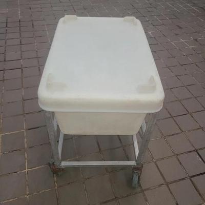 https://auctions4america.proxibid.com/Auctions-4-America/Large-Scale-Donut-Production-Bakery-Facility/event-catalog/282875