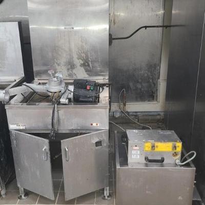https://auctions4america.proxibid.com/Auctions-4-America/Large-Scale-Donut-Production-Bakery-Facility/event-catalog/282875