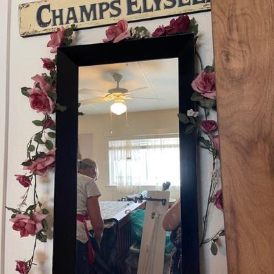 Mirror 