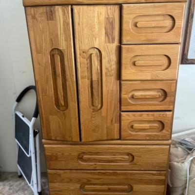 Armoire - storage 