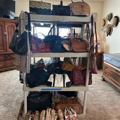 More purses 