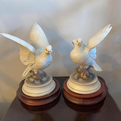 Andrea Ceramic White Dove Figurines 