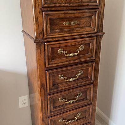 American Drew Solid Oak Lingerie Chest