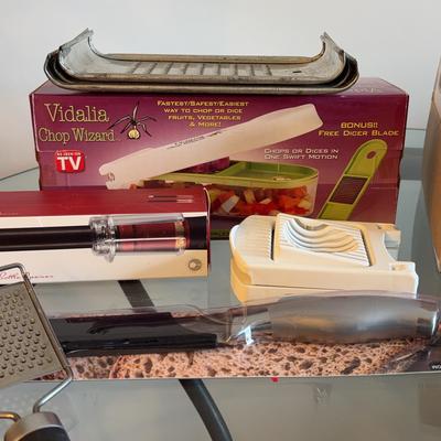 Assortment of Kitchen Cutting Appliances
