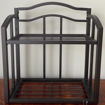 Black Metal Wire Display Shelf