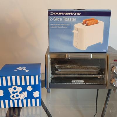 Toaster Oven W/ Popcorn Maker & Toaster