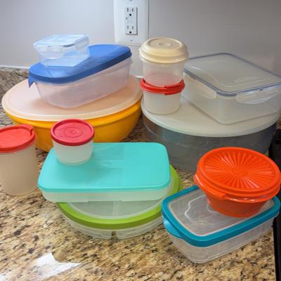 Assortment of Plastic Containers: Tupperware & More