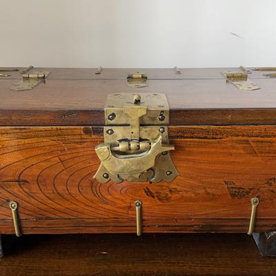 Vintage Asian Storage Box (No Key)