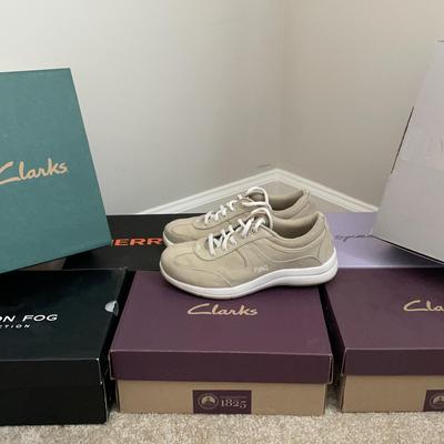 Assortment of Ladies Size 6M Shoes