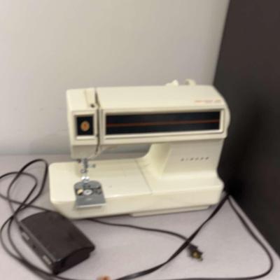 Singer Sewing Machine