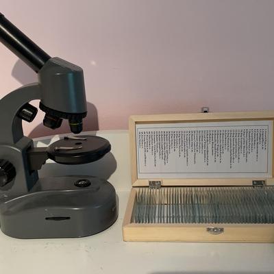 Kosmos Plastic Microscope with Slides