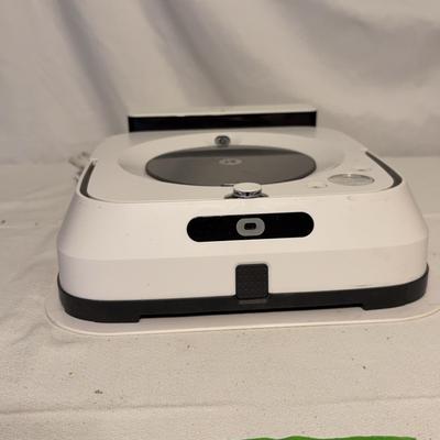 BA631 Robot /Braava Jet Cleaning Machine 