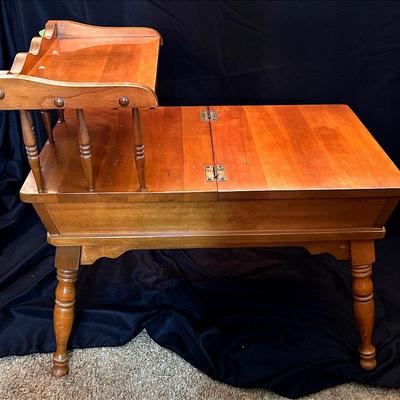 BA641 Baumritter Solid Maple End Table With Storage Part 2