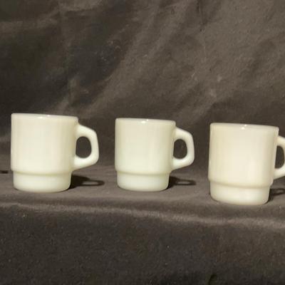 BA266 Mugs 