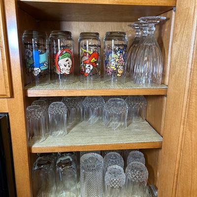 Mystery Kitchen Cabinets Lot - Several Cabinets 
